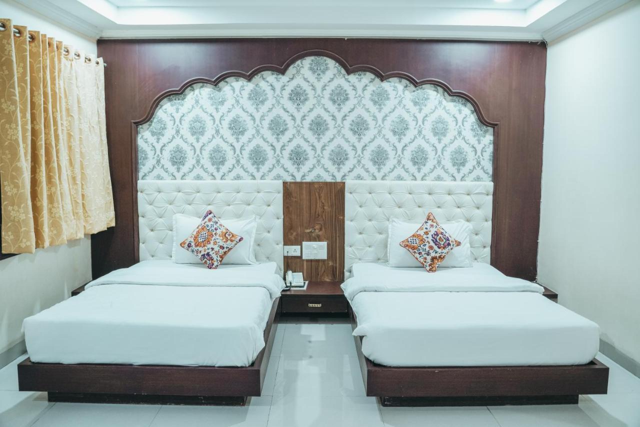 Hide-In Udaipur - A Lake View Boutique Hotel Exterior foto