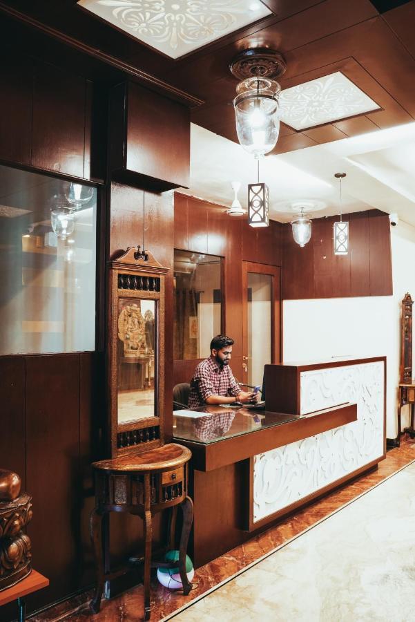 Hide-In Udaipur - A Lake View Boutique Hotel Exterior foto